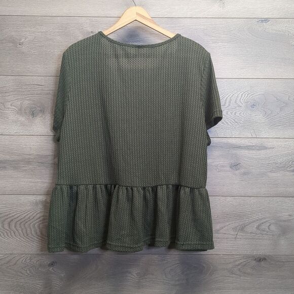 Shein Short Sleeve Waffle Blouse Women's Plus Size 4x - Picture 4 of 6